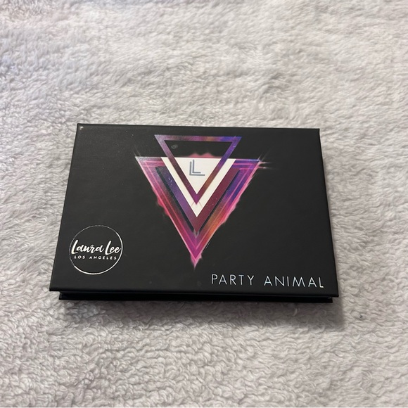 Laura Lee Los Angeles Other - LAURA LEE Los Angeles Party Animal Pressed Pigment Eyeshadow Palette NEW